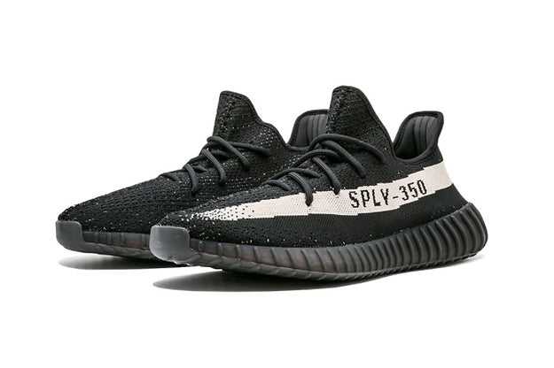 Yeezy Boost 350 V2 "Oreo"